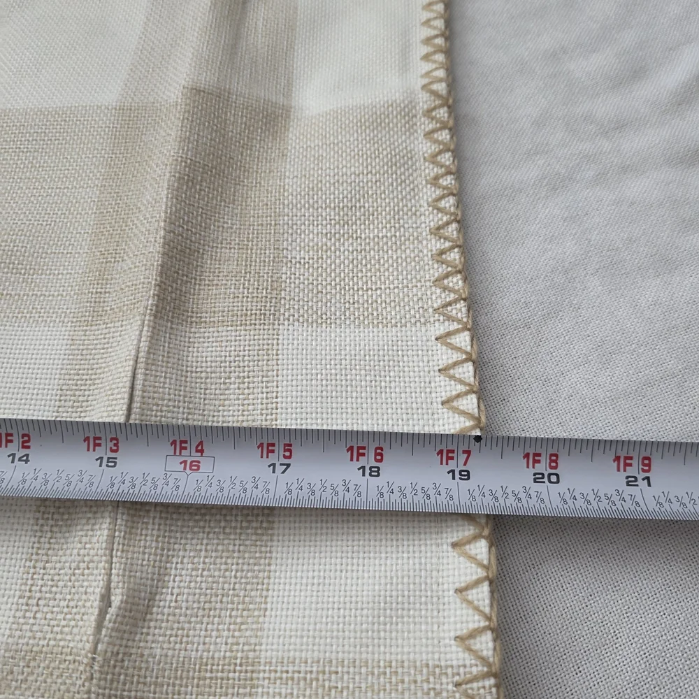 * Neutral Buffalo Check Throw Pillow Pair - Beige and White Home‎ Decor Simple